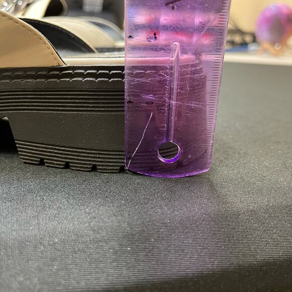 BP New Tristan Chunky Cream Faux Leather Chain Loafer 9M NWOB - Picture 11 of 11